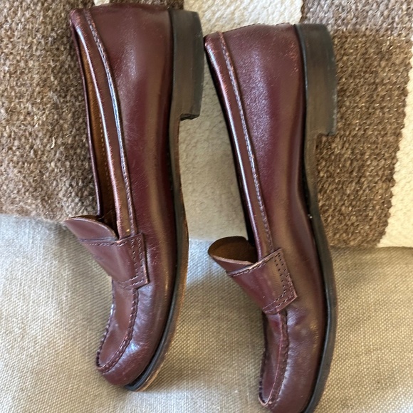 Vintage Bass Weejuns - Picture 3 of 5